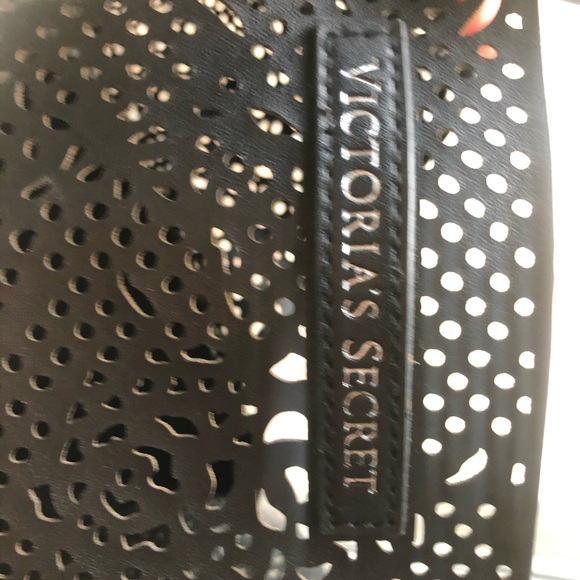 Black Victoria Secret bag - Picture 4 of 4